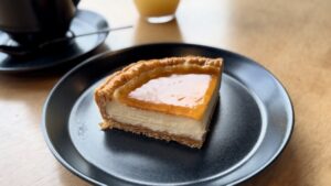 THE CIRCUS鎌倉店でいただいたチーズケーキの断面と焼き色